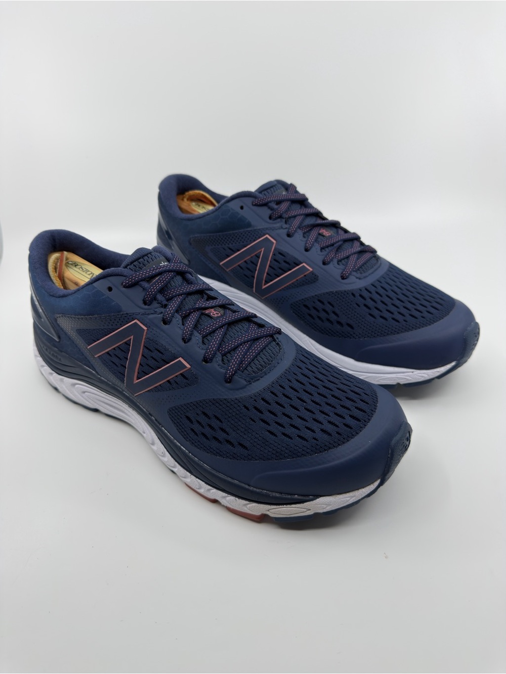 New Balance 840v4 in a natural indigo color with distinct rose gold SZ 12